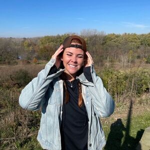 Meet your Posher, Sarah